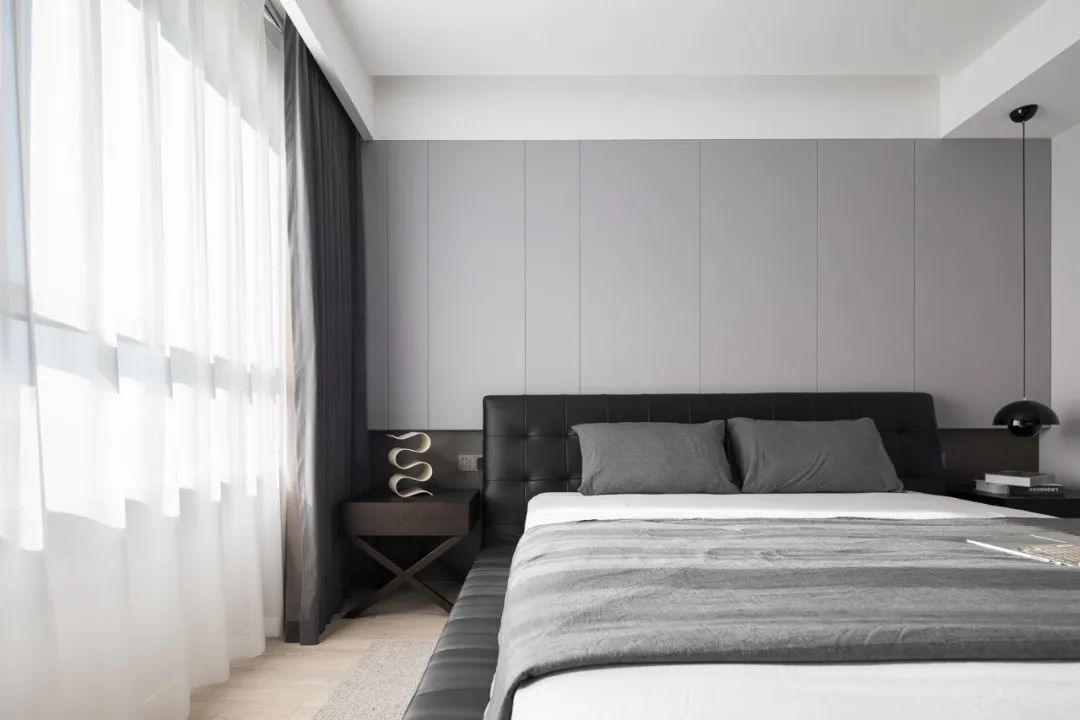 119㎡现代住宅，黑白硬朗，静谧生活