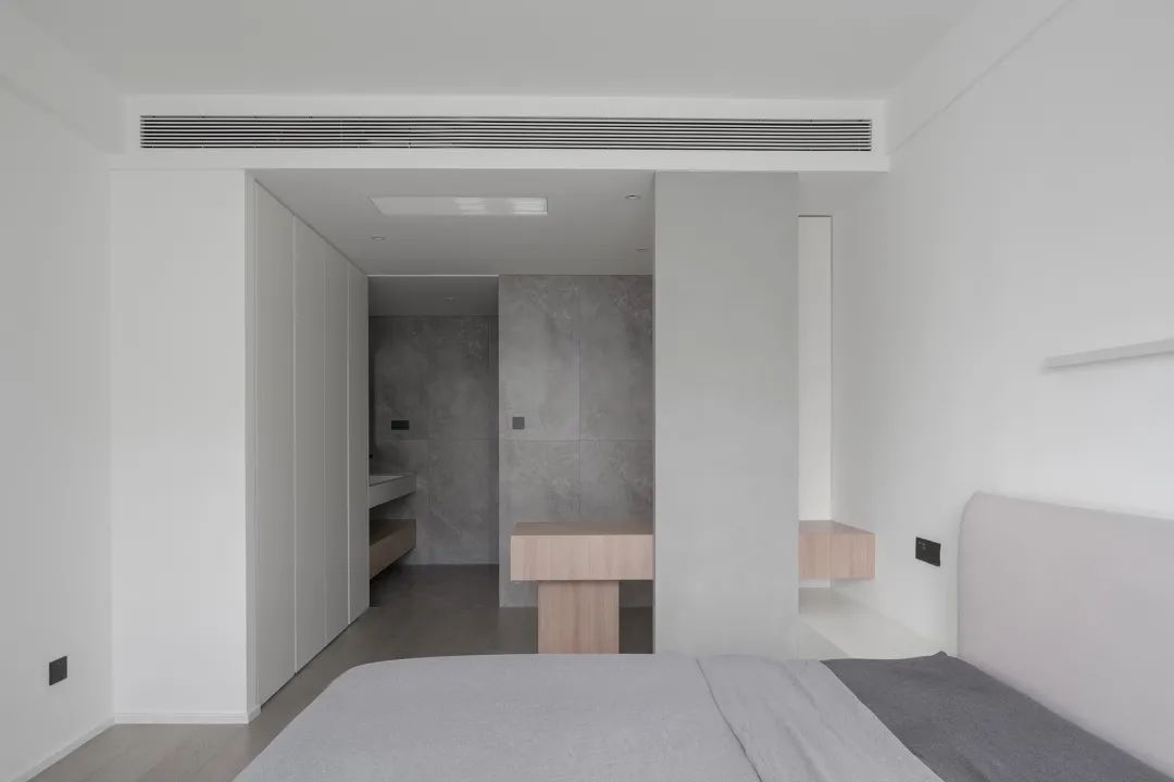 135㎡简约私宅，在纯粹中找寻自我