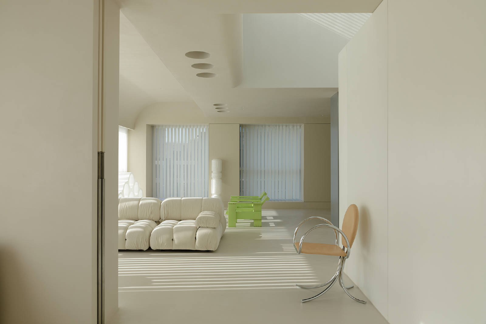 180m&sup2; 极简先锋住宅