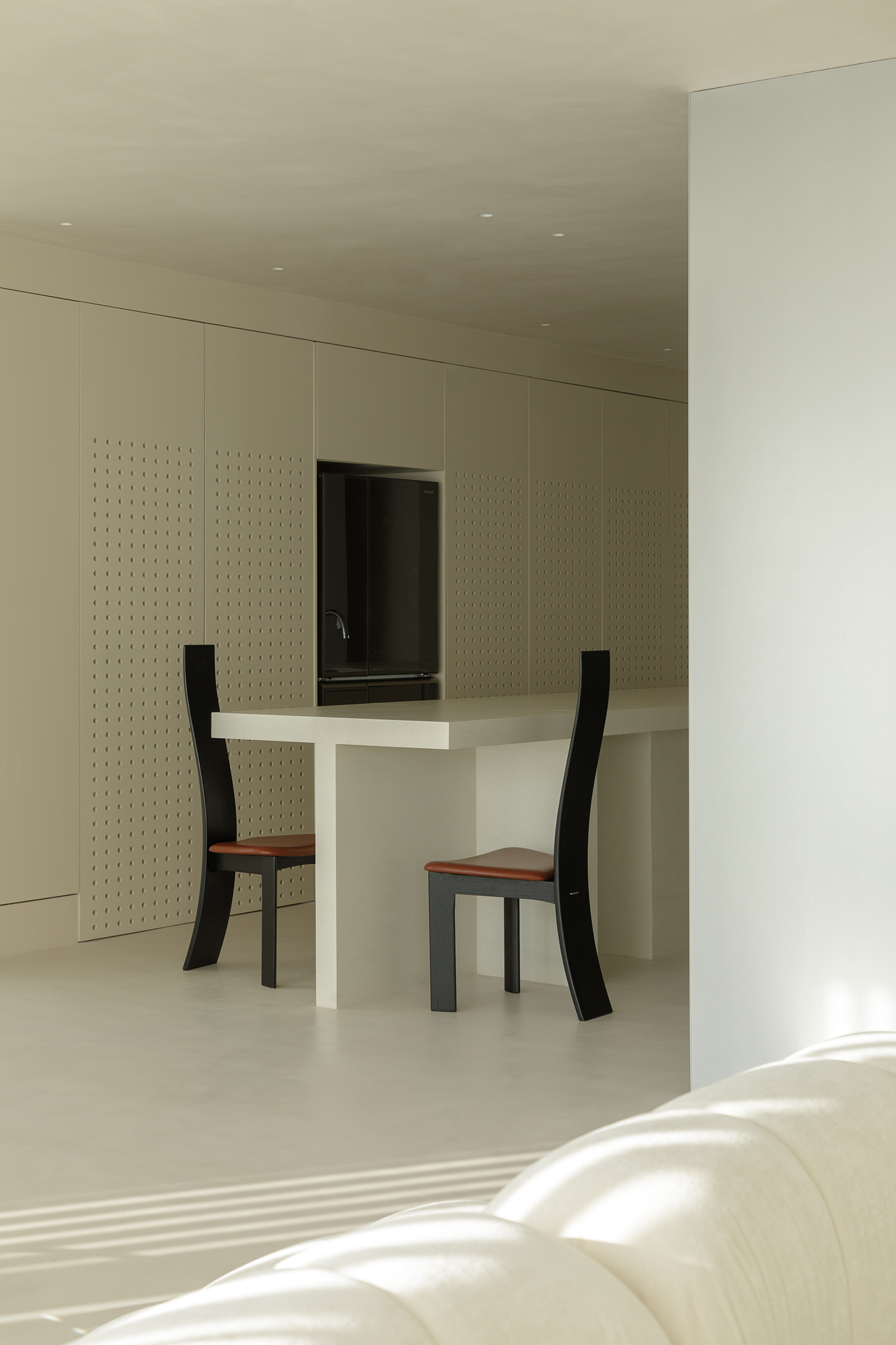 180m&sup2; 极简先锋住宅