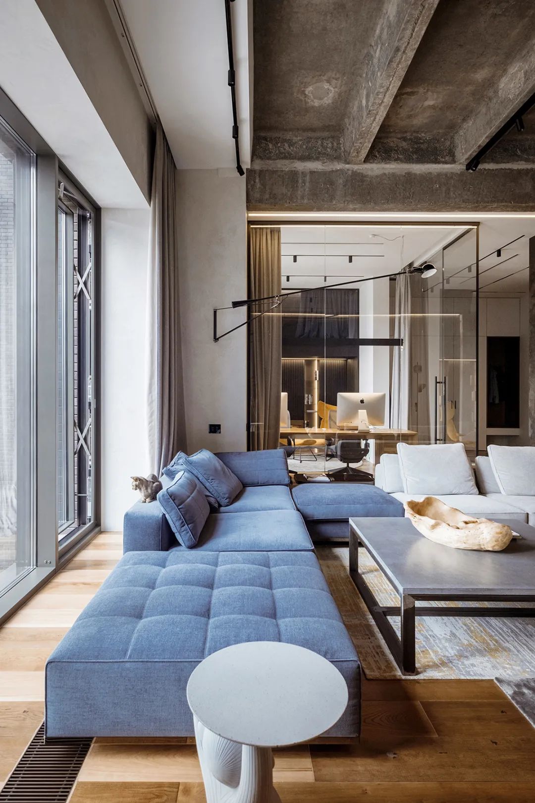 136m&sup2;私宅设计，工业风居然可以如此清新。