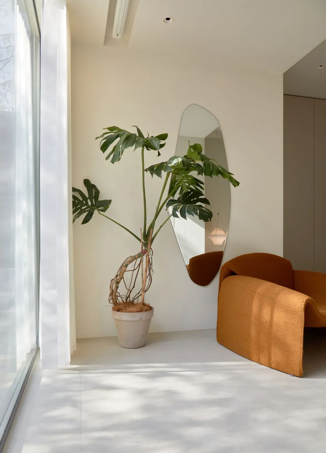 120㎡三代同堂，全屋浅色设计，弱采光一楼也敞亮！