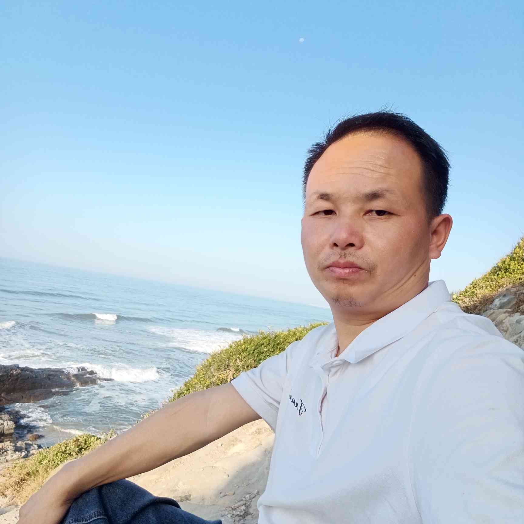 惠州市仲恺高新区宏毅佳装饰部