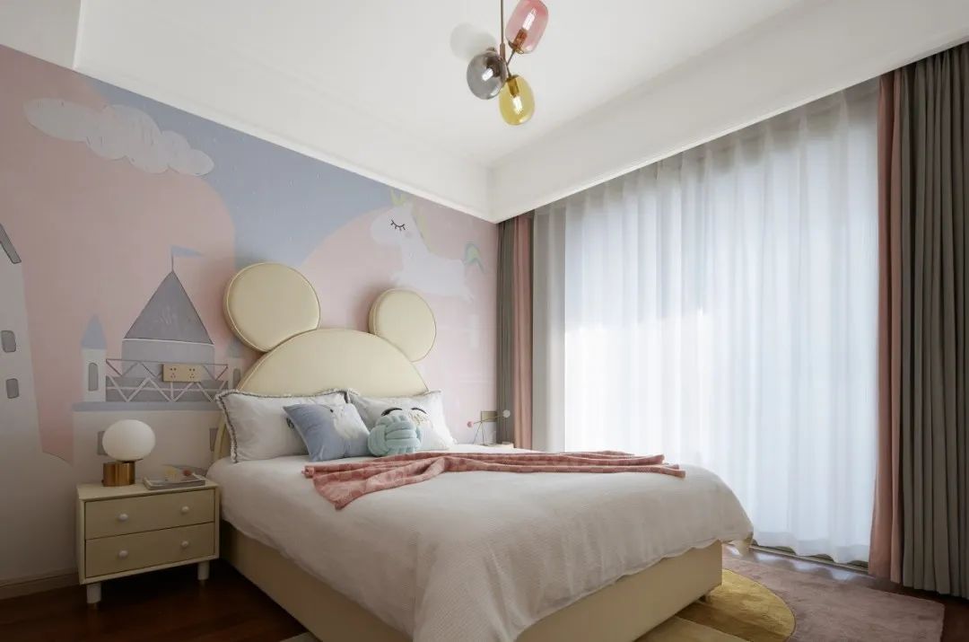 160m&sup2;现代风格丨沉稳优雅，享高雅精致生活！