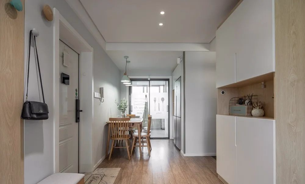 82m&sup2;清爽简约北欧风，舒服的色调让小家好看、好用又好住！