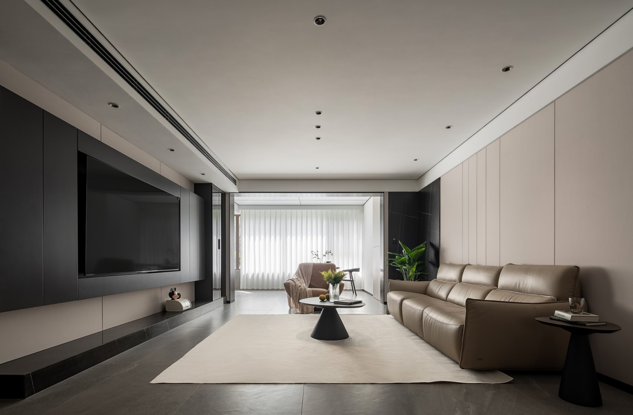 简洁有力 静默无声