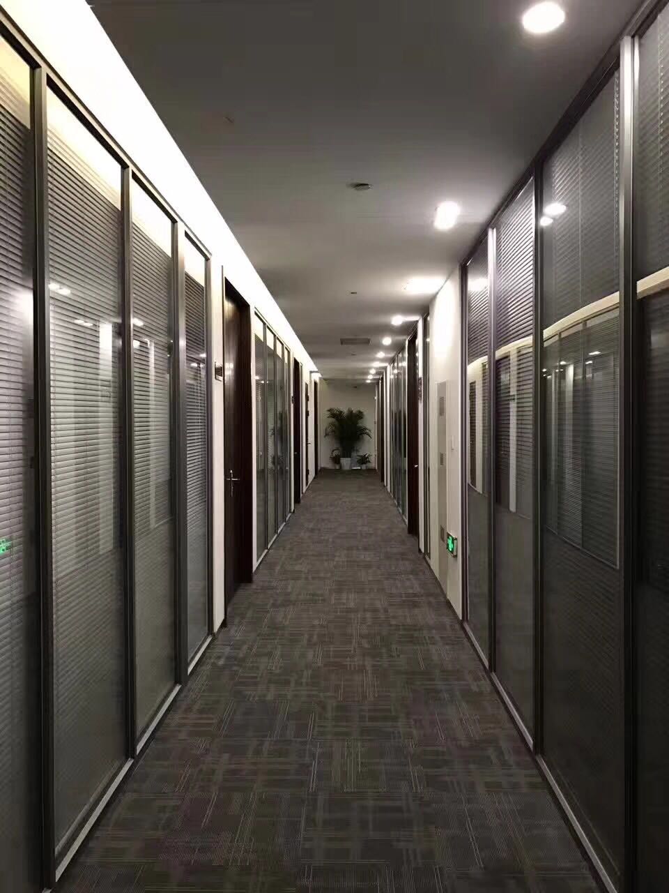 玻璃隔断