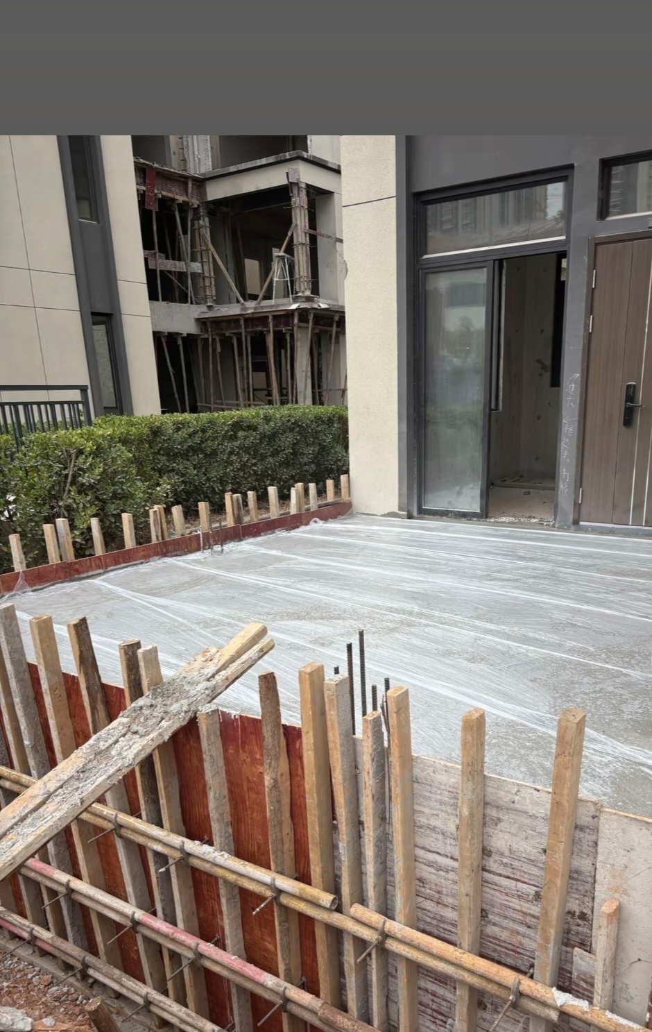 别墅土建改造 捣制阁楼