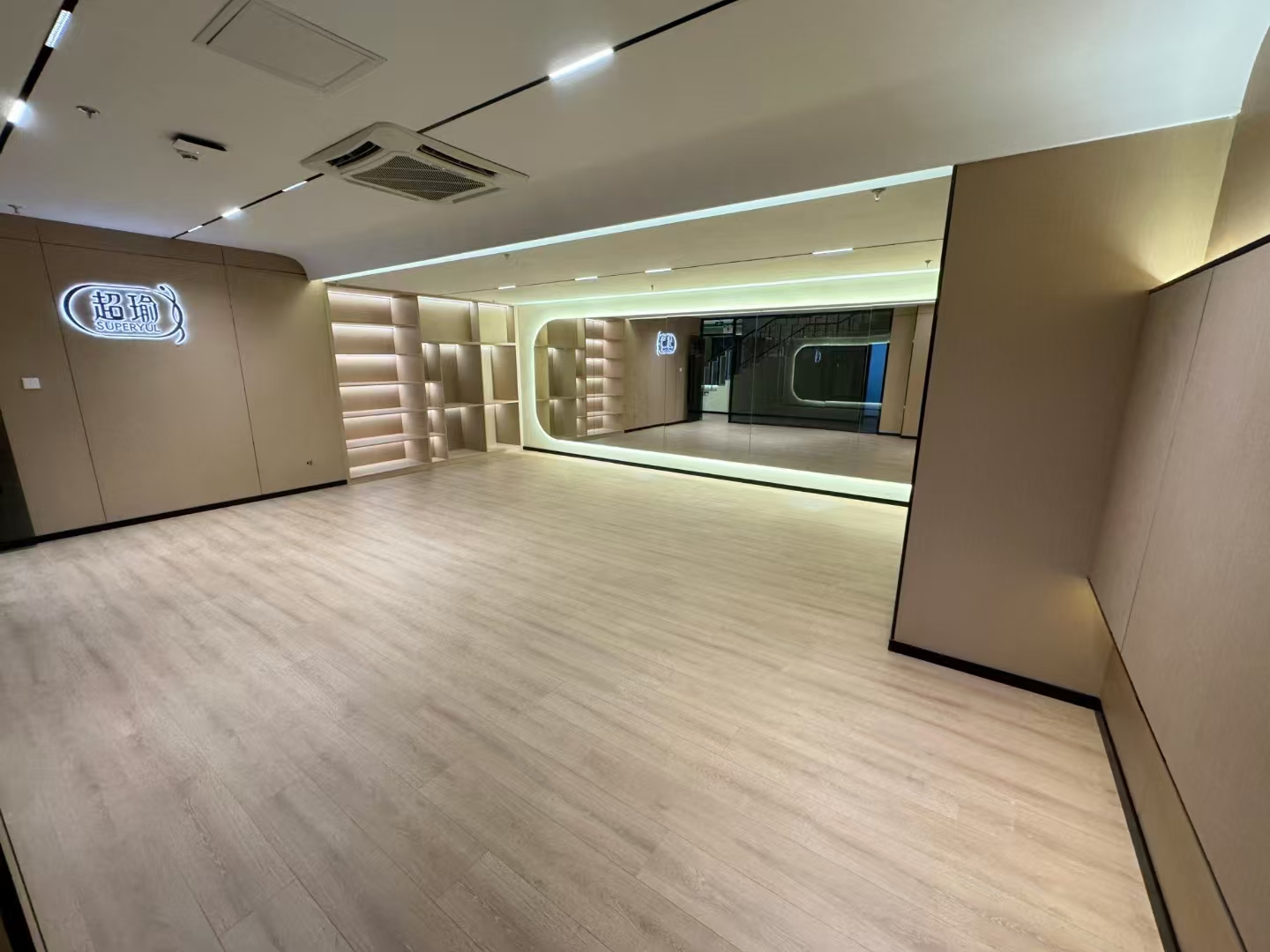 深圳超瑜瑜伽普拉提馆施工案例