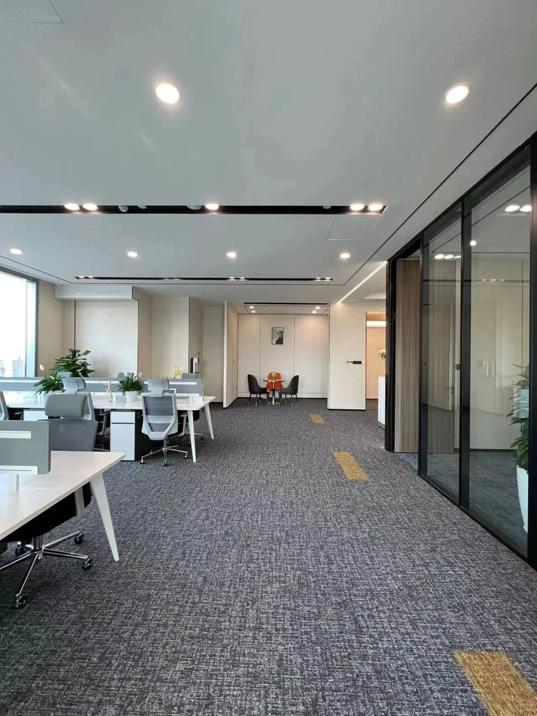 高端办公室装修设计案例分享