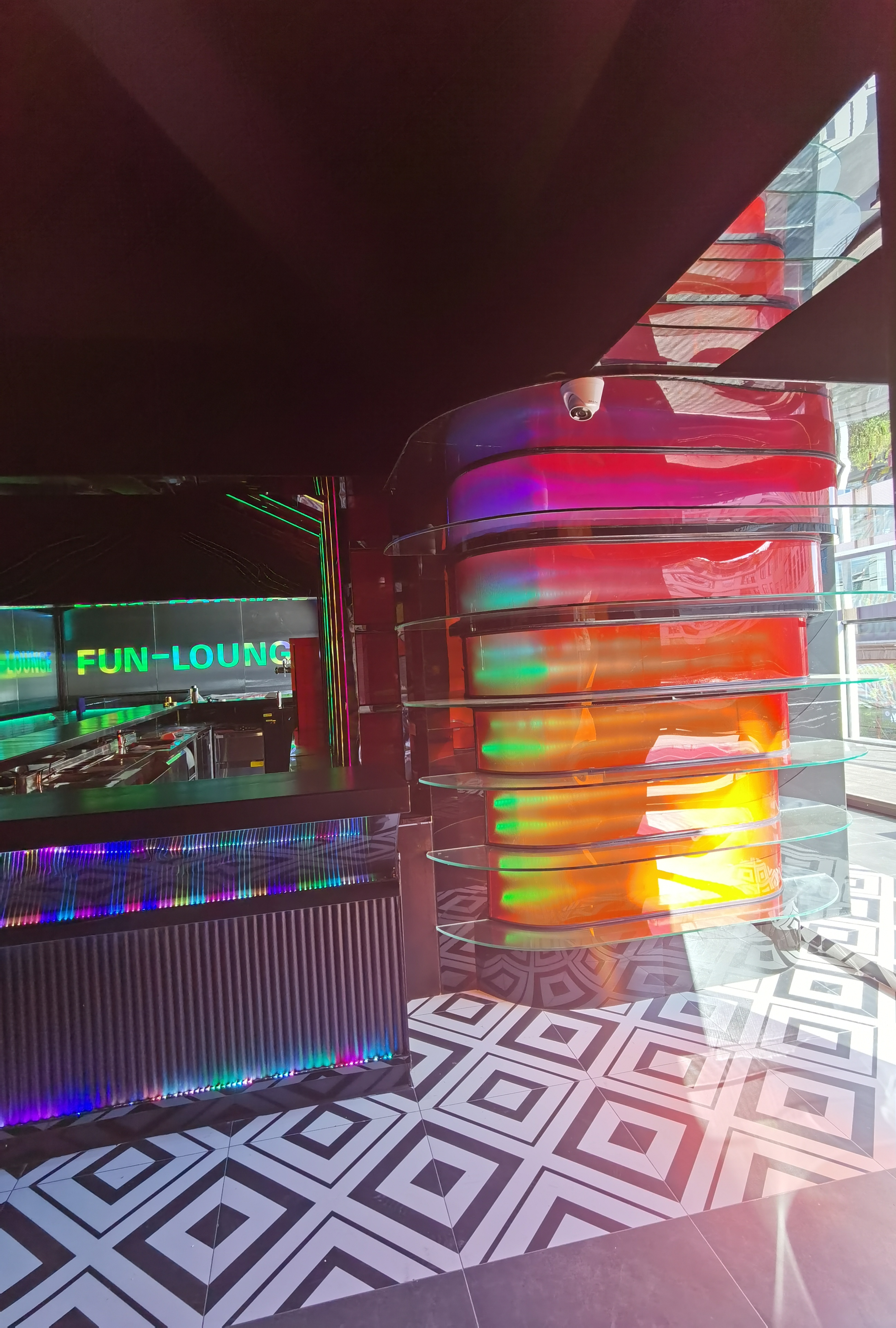 楚雄彝人古镇附近希克酒店1000平