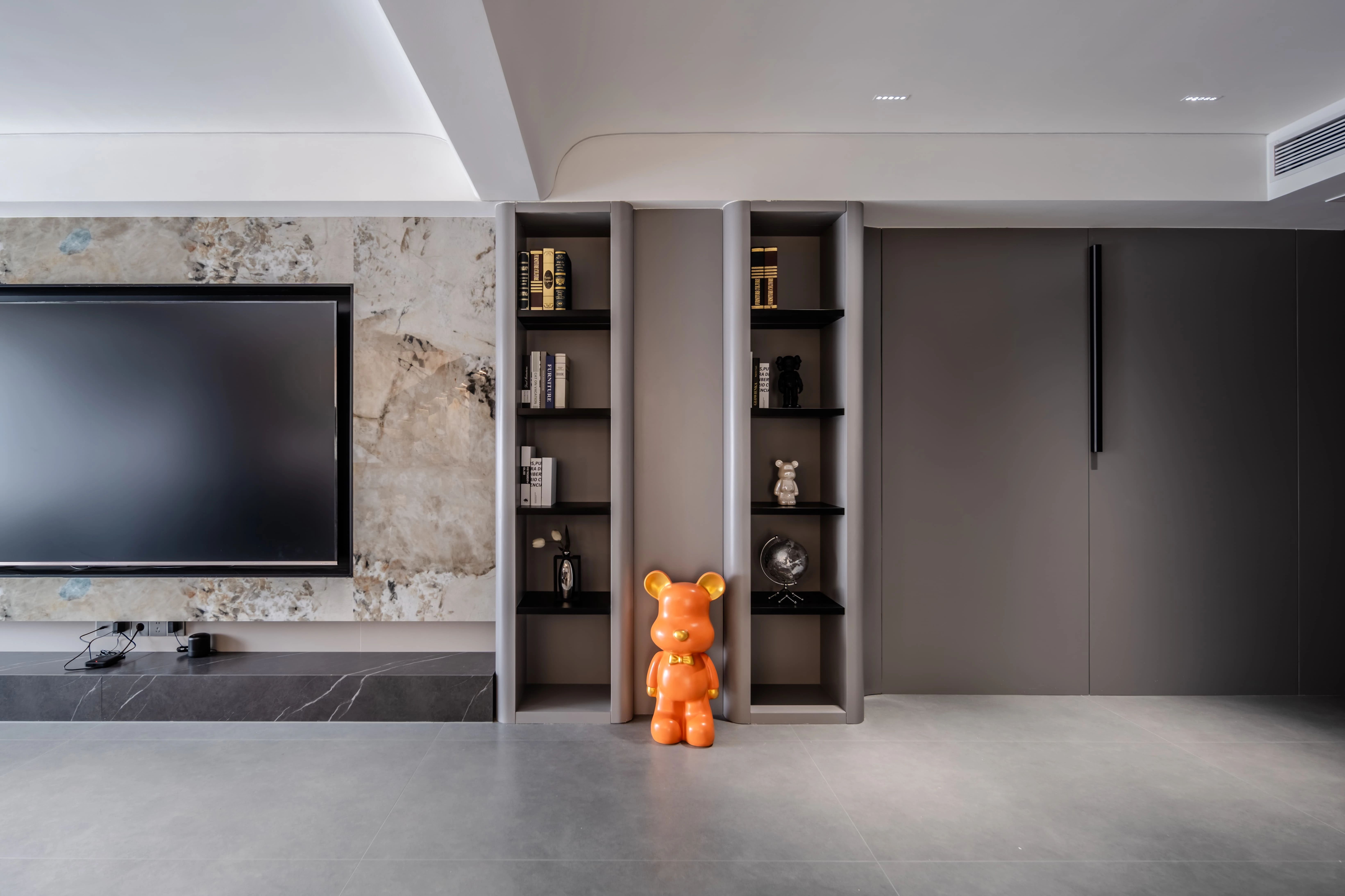 220㎡意式极简：无主灯设计，从极简中窥见家的质感！