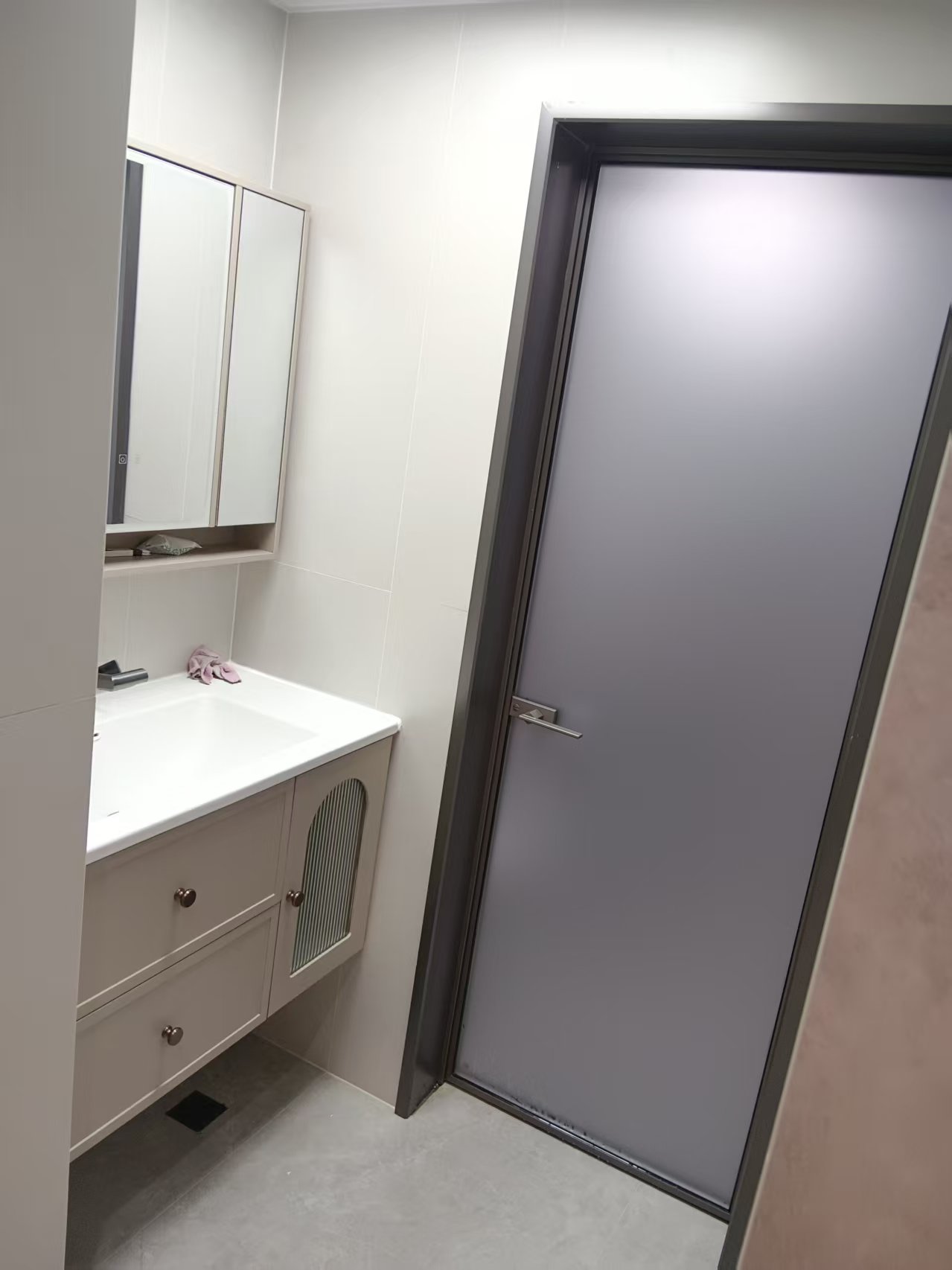 盛悦天宸 全瓷砖上墙装修效果 业主非常满意 入住感 永久的新房子 好打理 上档次