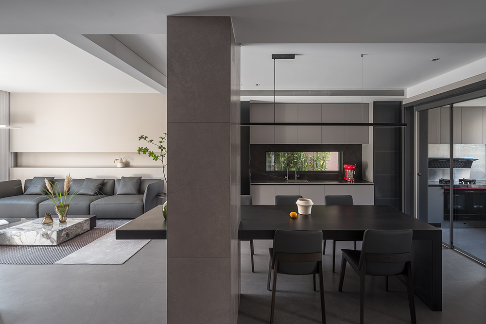 235㎡简约私宅，光影入室，向阳生长！