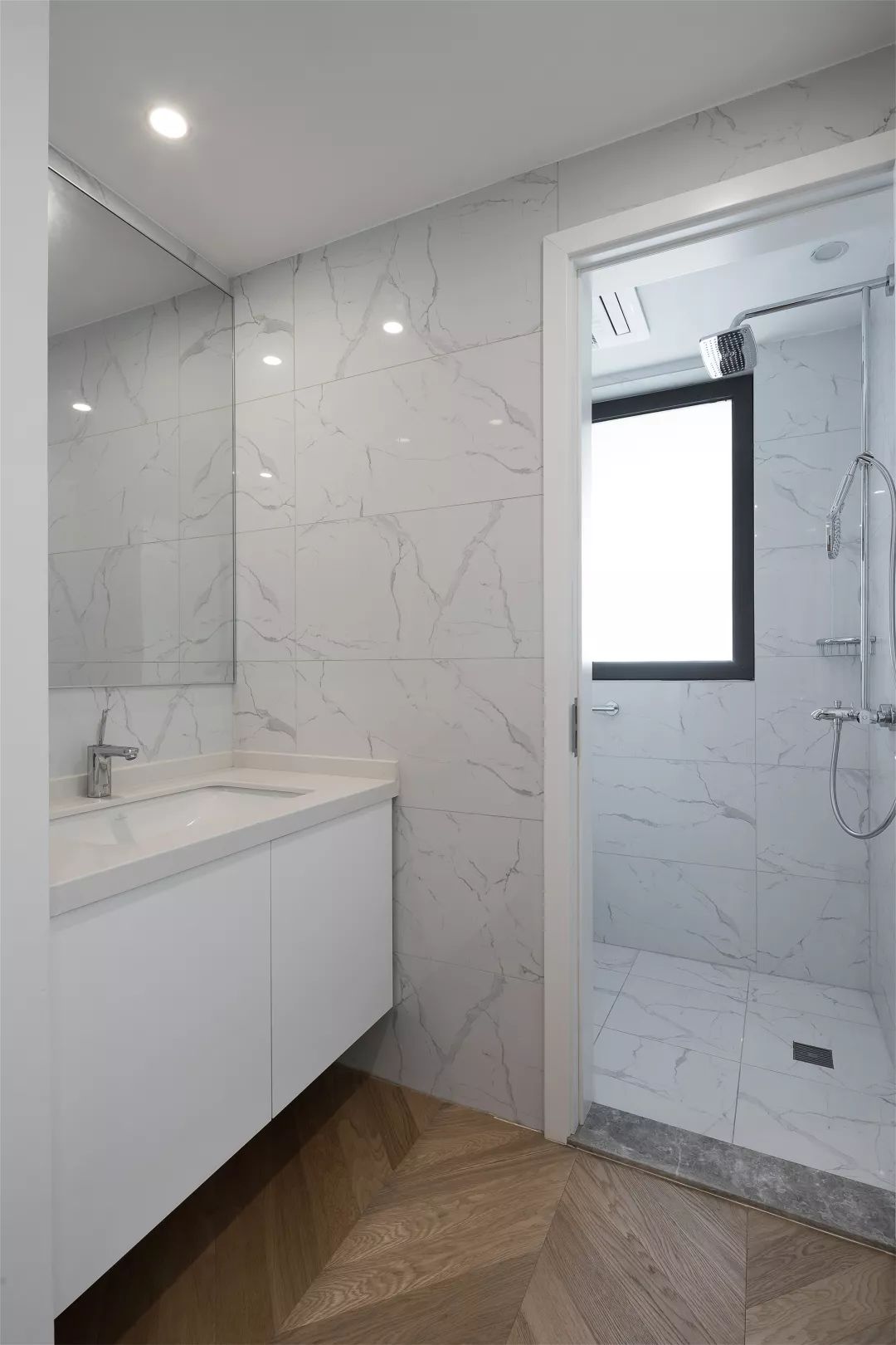 140㎡现代简约，简单装修要档次，设计细节需精致！