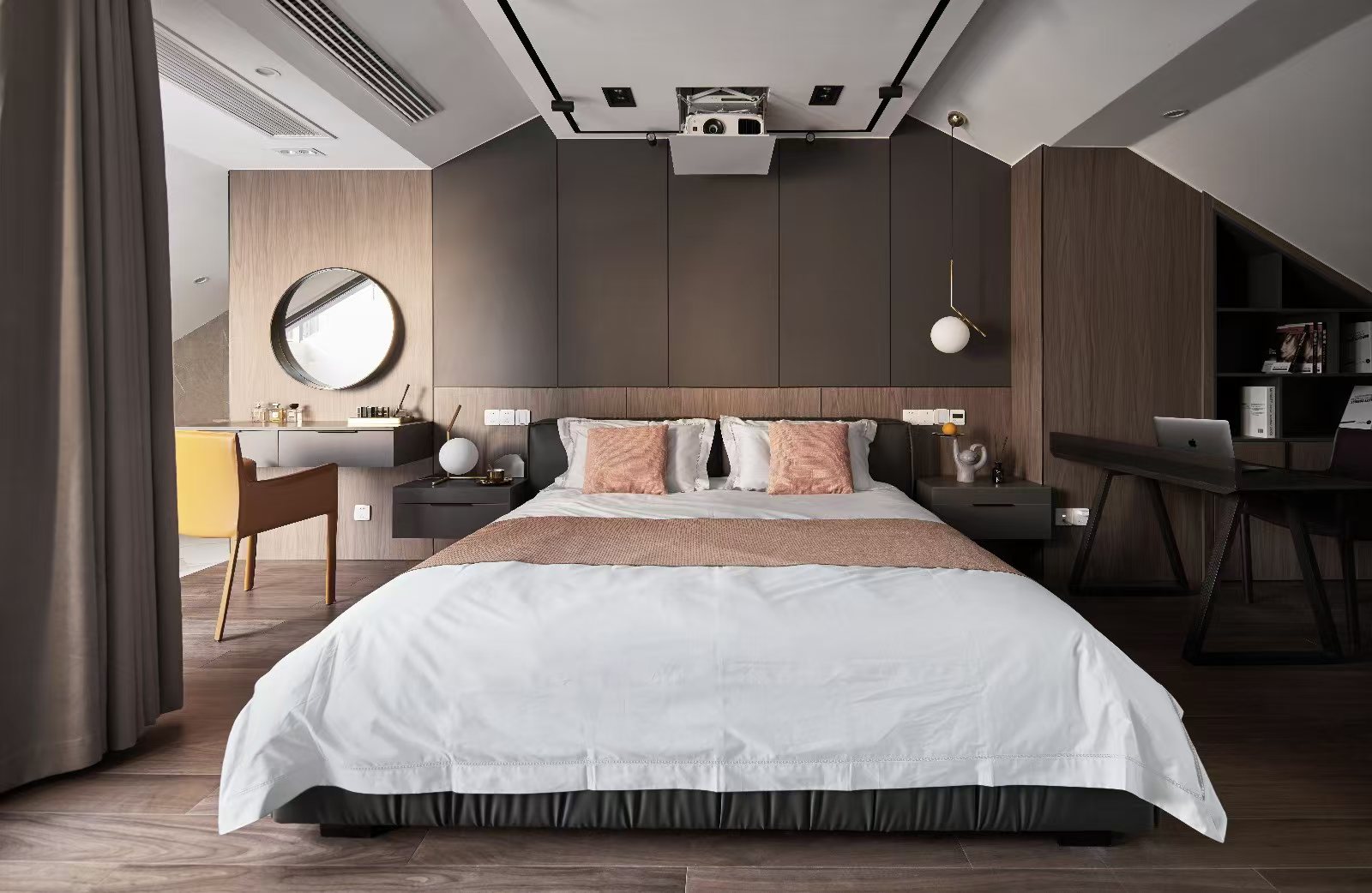 200平意式轻奢案例