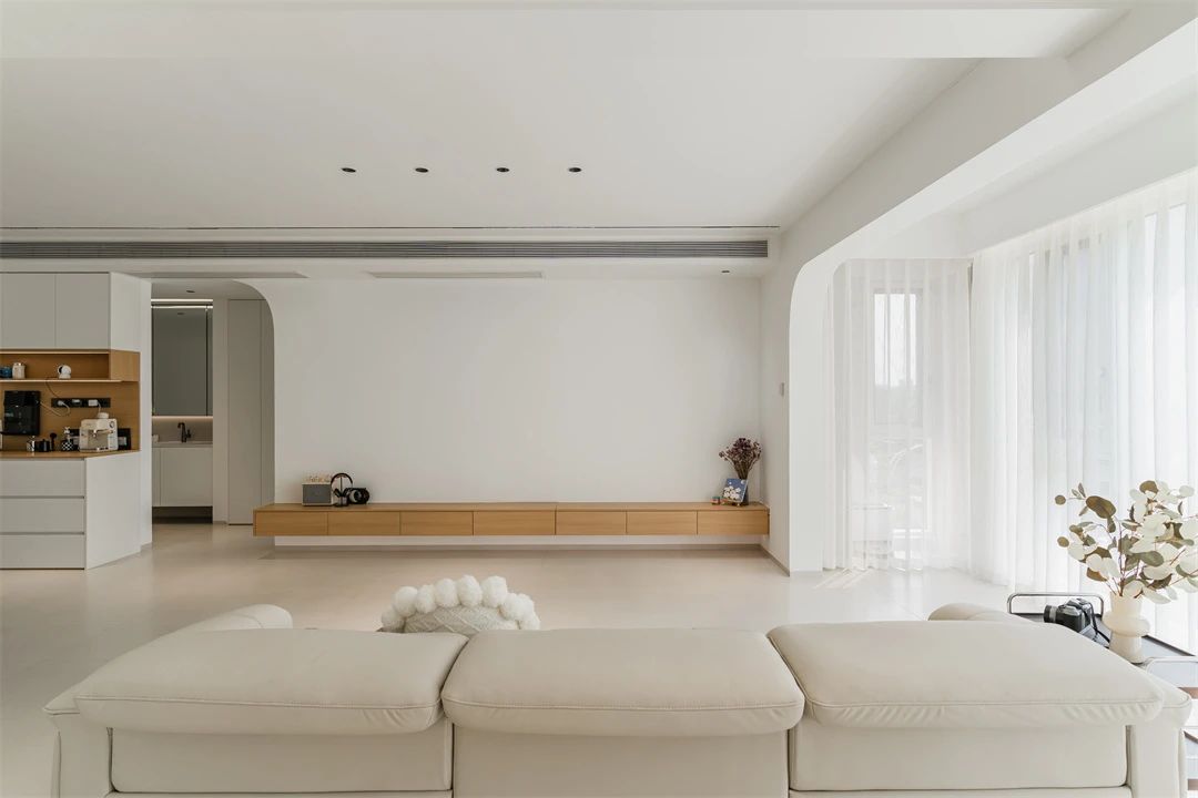 120平简约风格，简约用色搭出温情，越简单反而越高级！