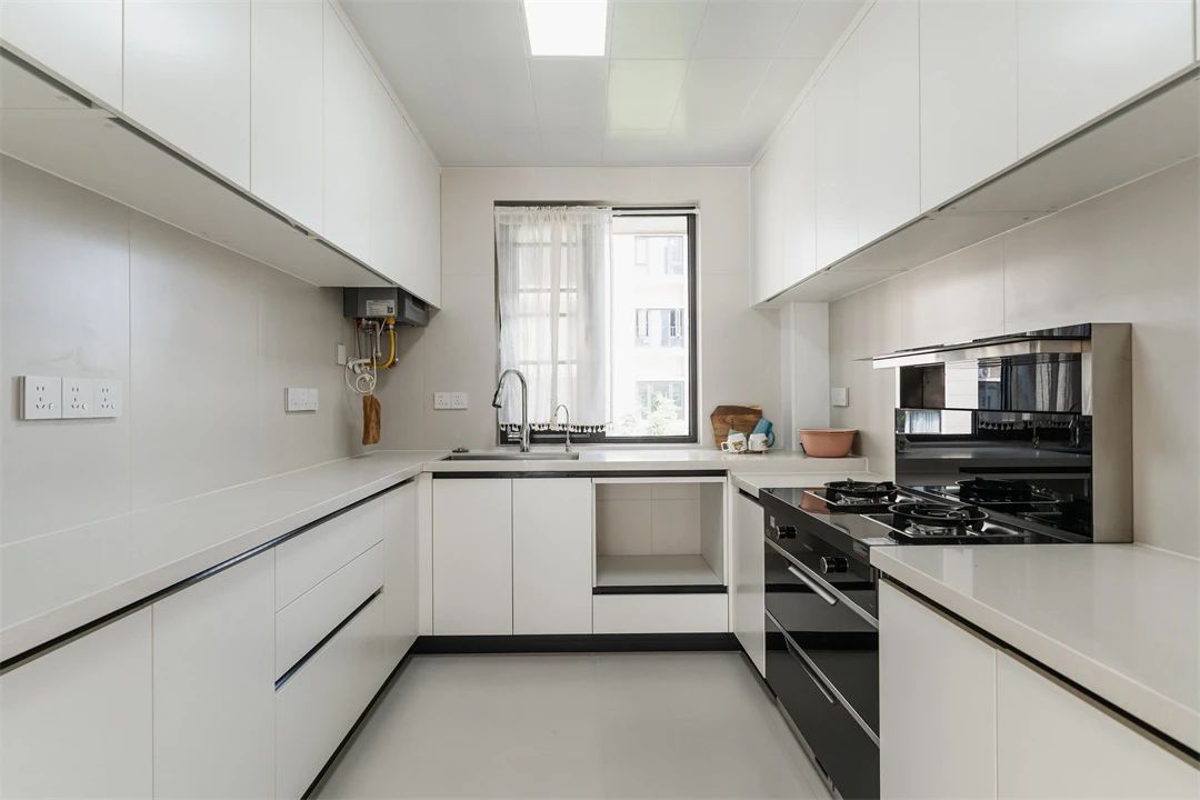 120平简约风格，简约用色搭出温情，越简单反而越高级！