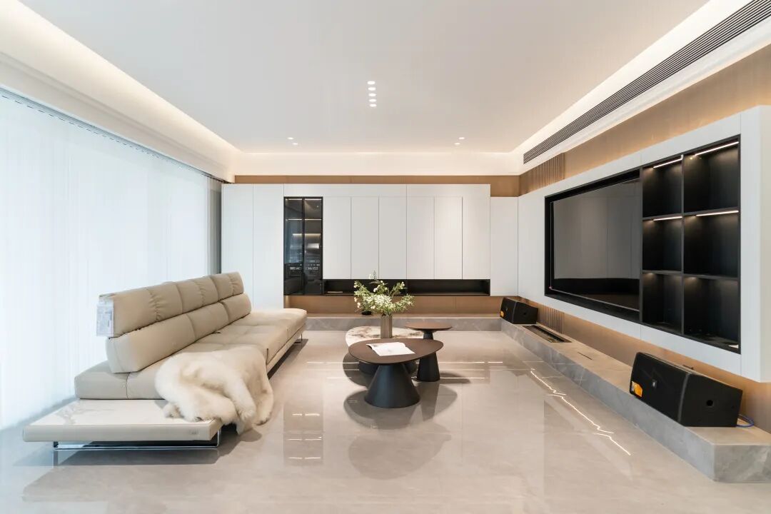  288㎡现代风格：空间流动与光影交织，现代大平层的极致简约！