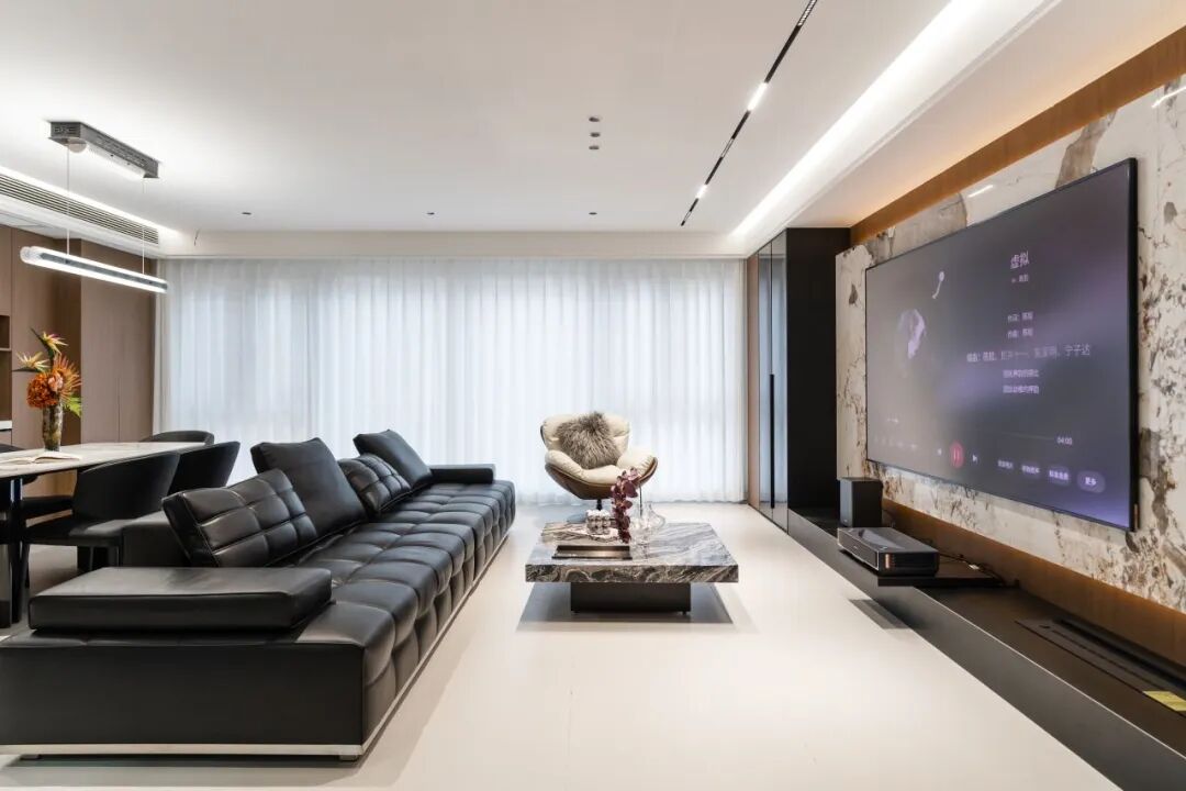 142㎡意式轻奢风：木质勾勒温润质感，细节打造理想人居！