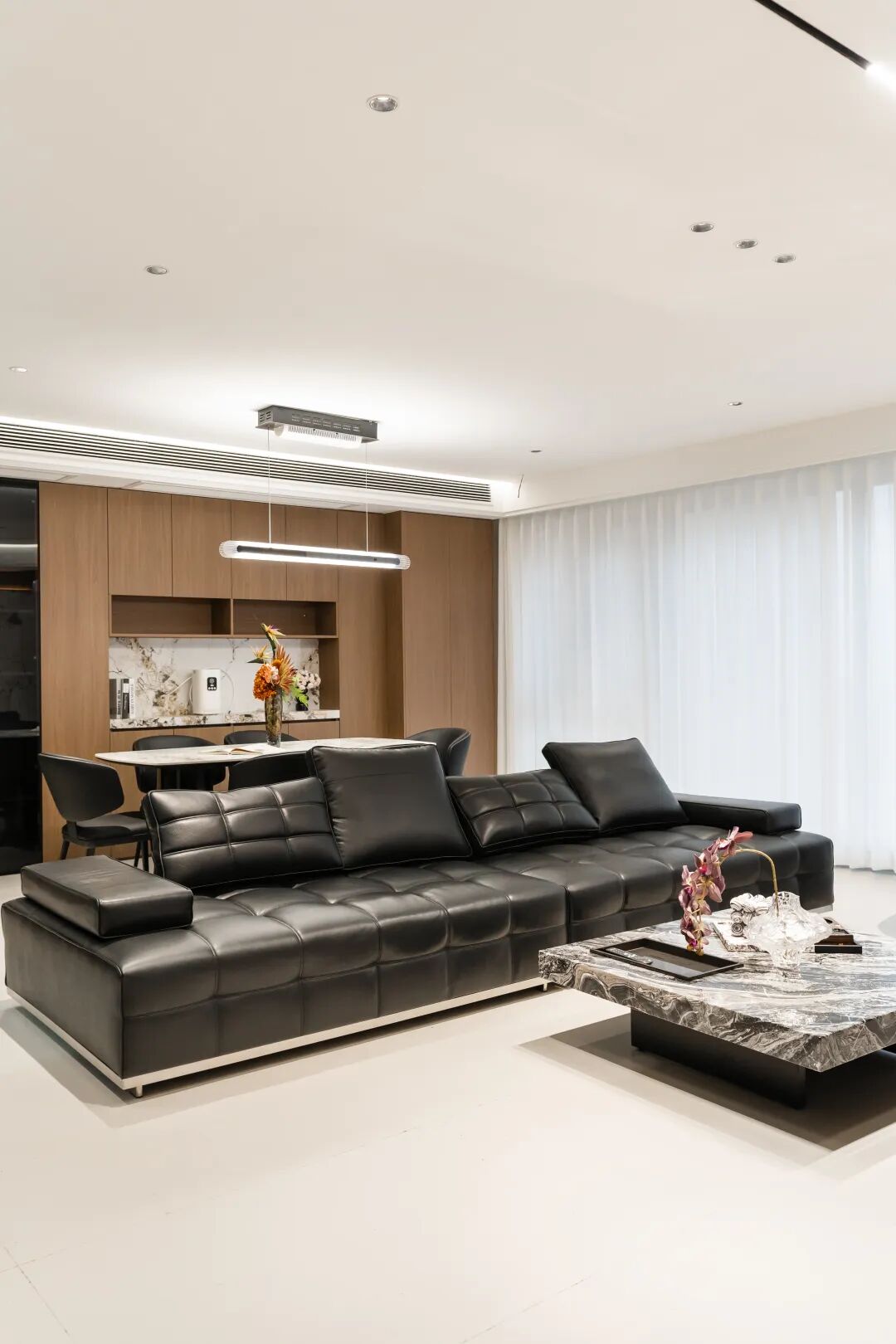 142㎡意式轻奢风：木质勾勒温润质感，细节打造理想人居！