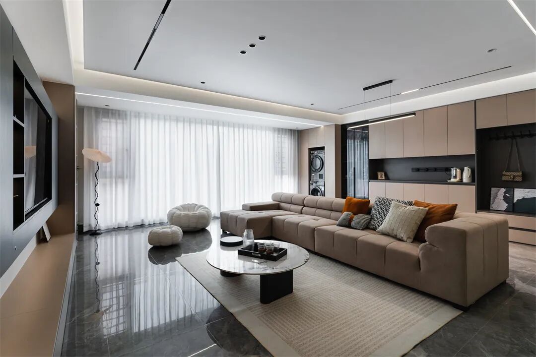 109㎡现代简约：超大横厅+大平层，向内探索空间情绪！