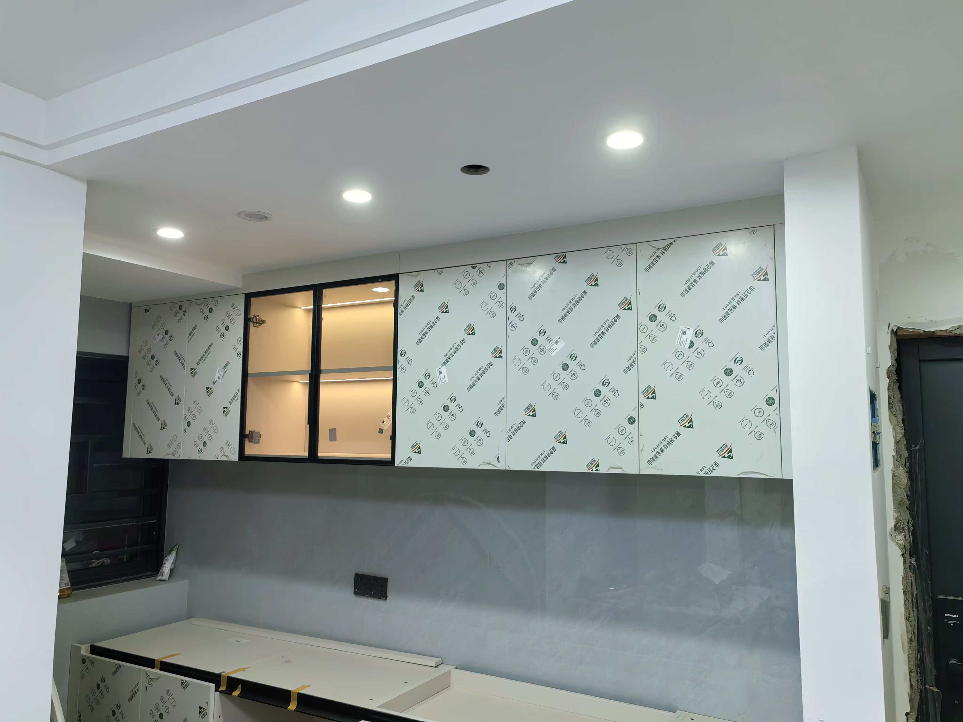 深圳市龙岗区丽廷豪苑70平