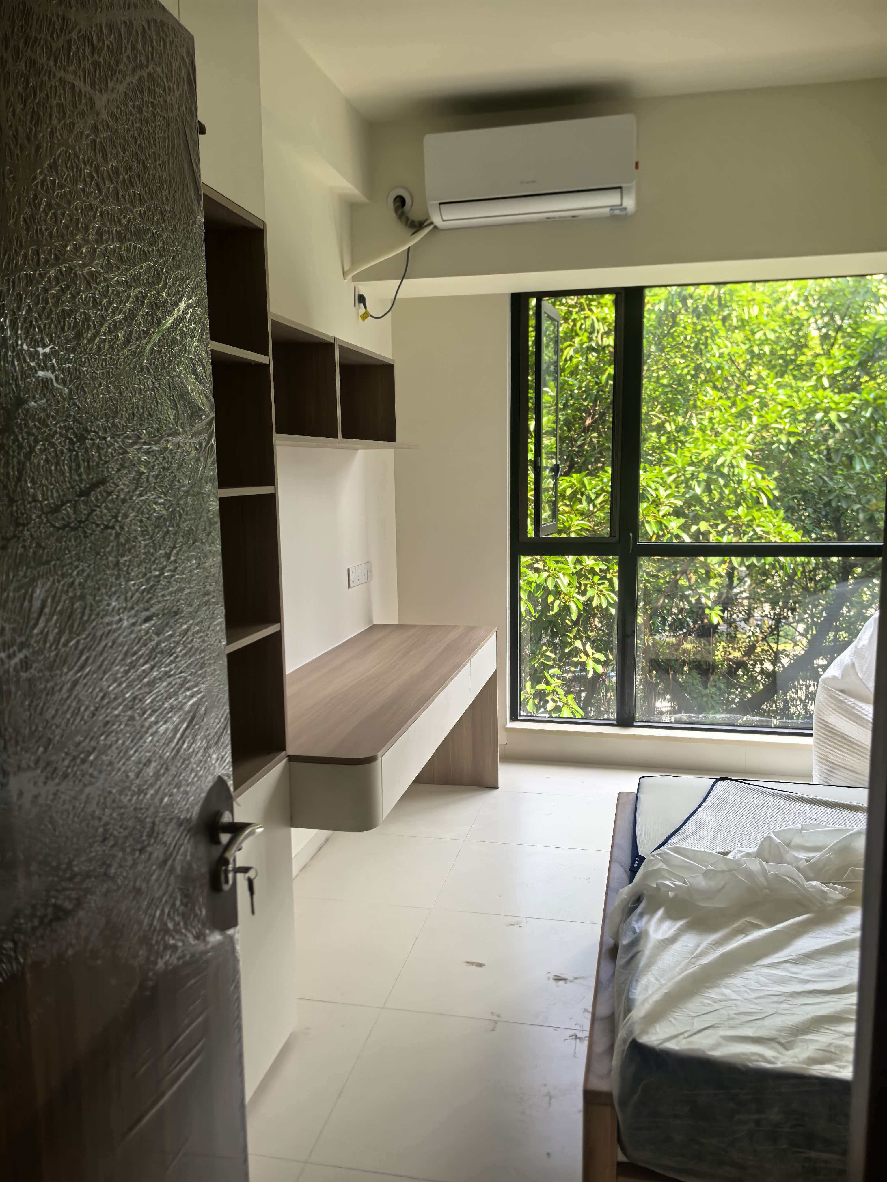 番禺区，洛涛南居，3坐308房