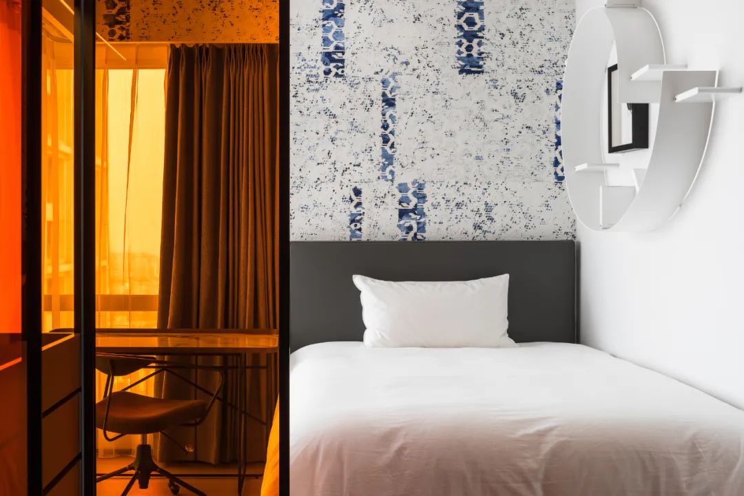 极简三口之家，高级灰演绎轻奢