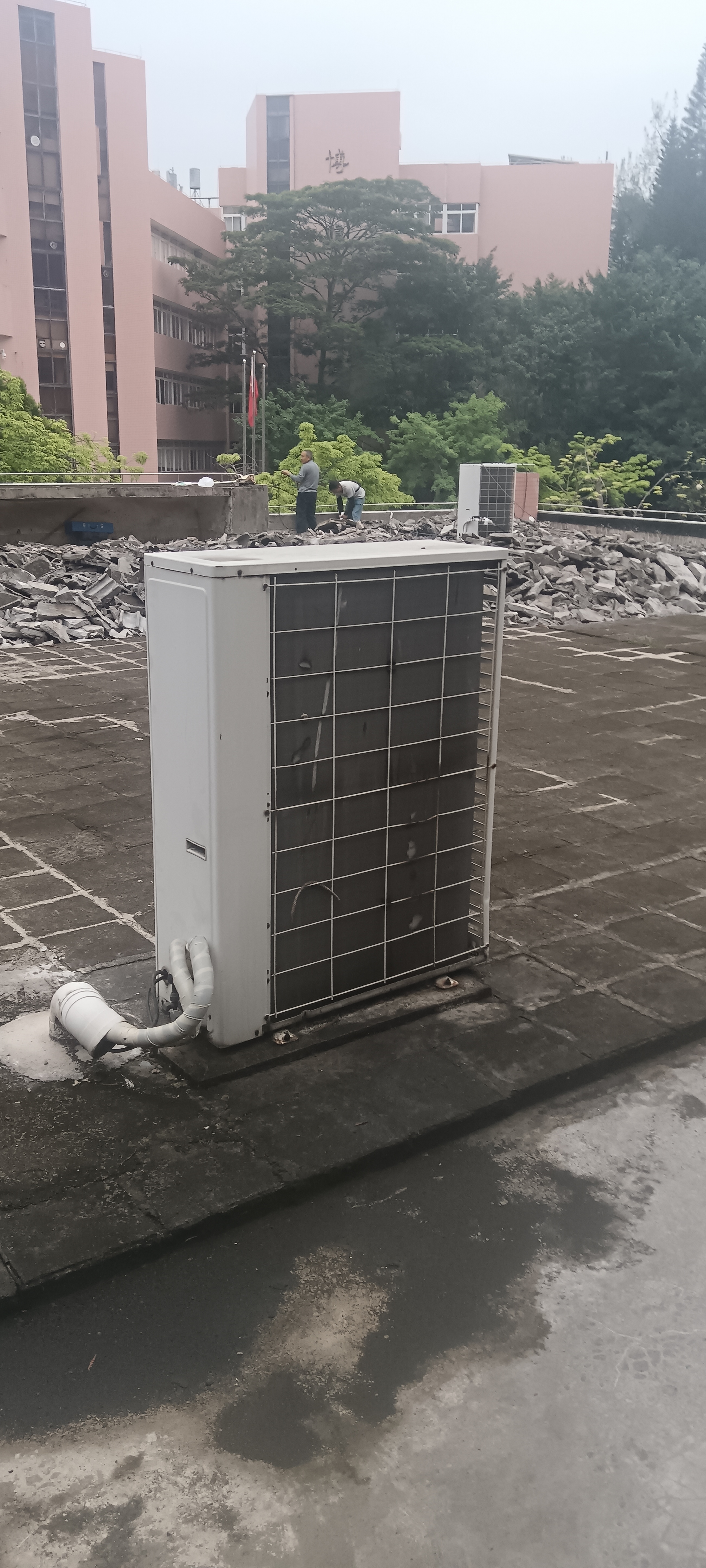 中山市电子科技大学防水维修项目